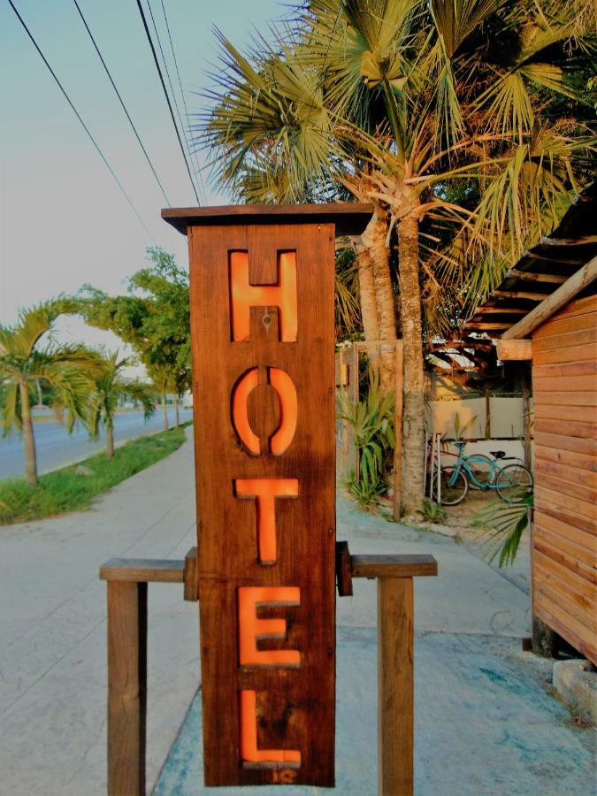 Bed and Breakfast Crucero Tulum Exterior foto